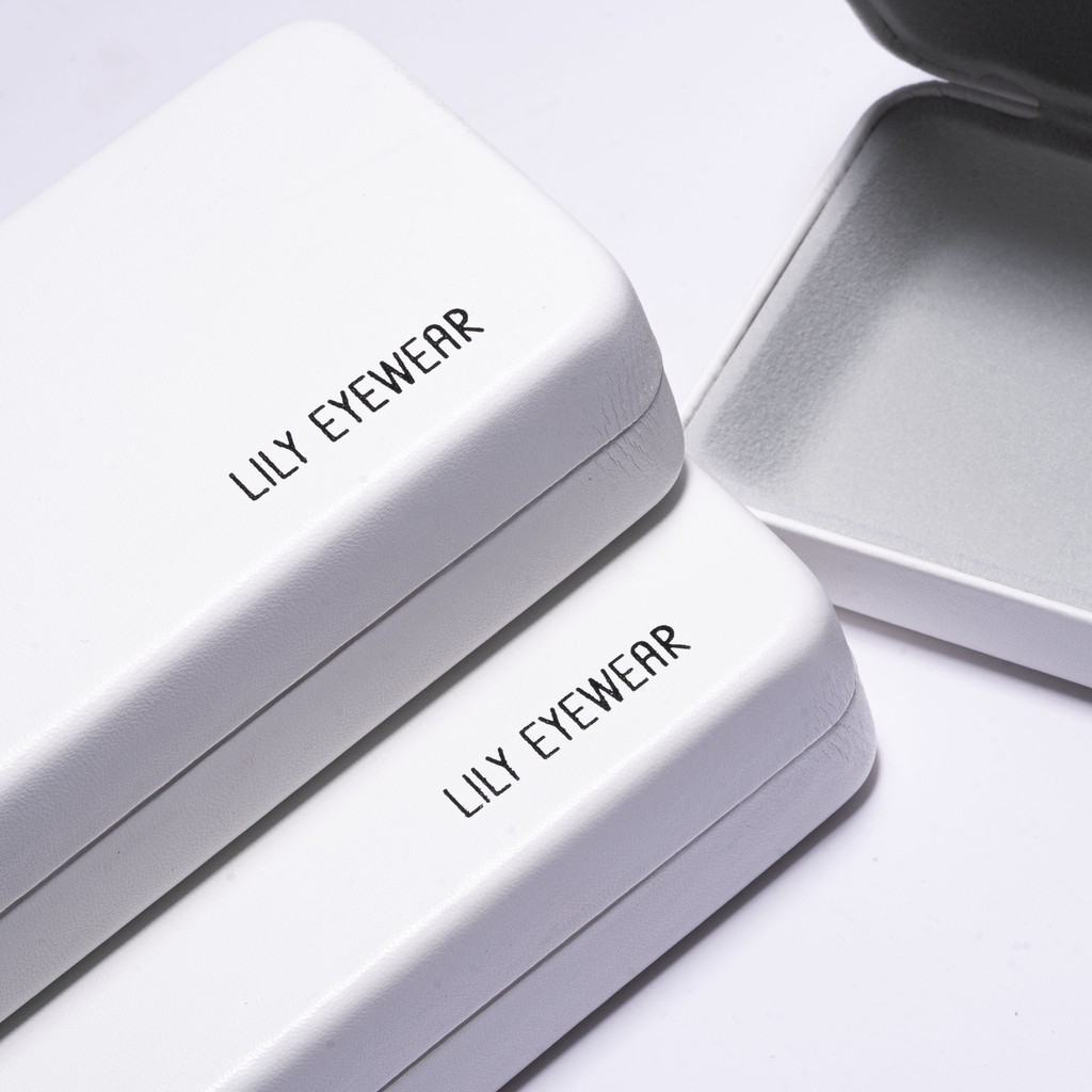 Hộp đựng kính da Lilyeyewear - Màu ngẫu nhiên