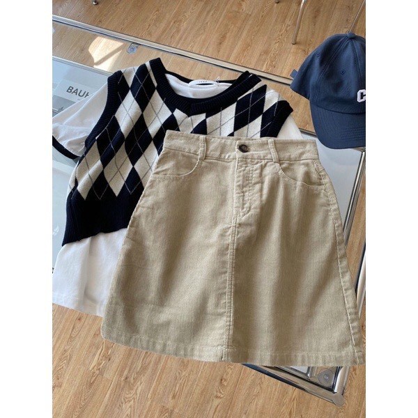 Chân váy nhung tăm chữ A ngắn  ulzzang