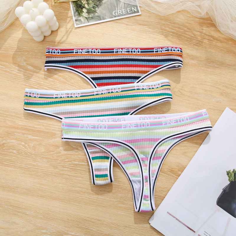 Set 3 quần lót TAKETALK vải cotton lọt khe thoáng khí in họa tiết sọc nhiều màu sắc có size S-XL dành cho nữ