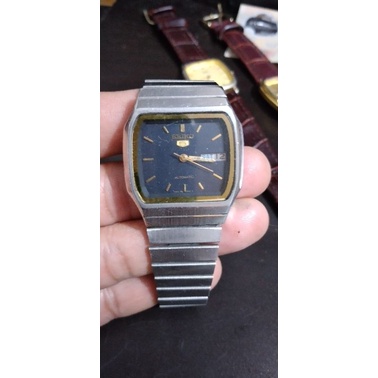 Đồng hồ cơ  SEIKO 5  huyền thoại,giá rẻ tặng hộp