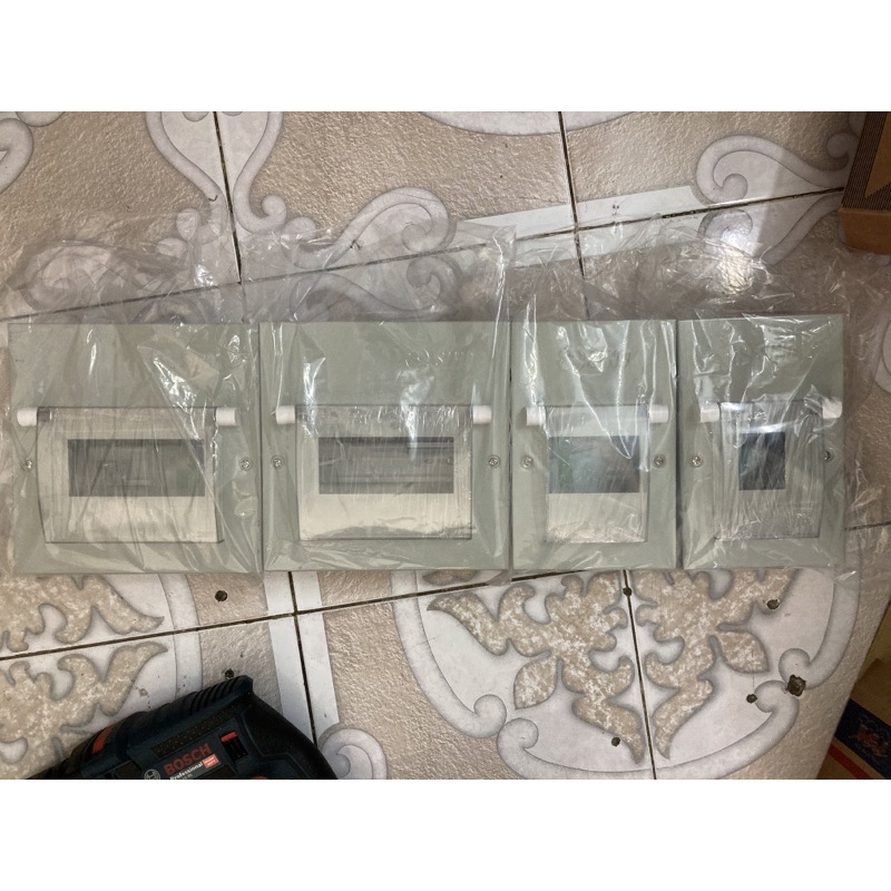 Sino tủ điện âm tường các size 2 - 4 - 6 - 9 - 13 đường Sino