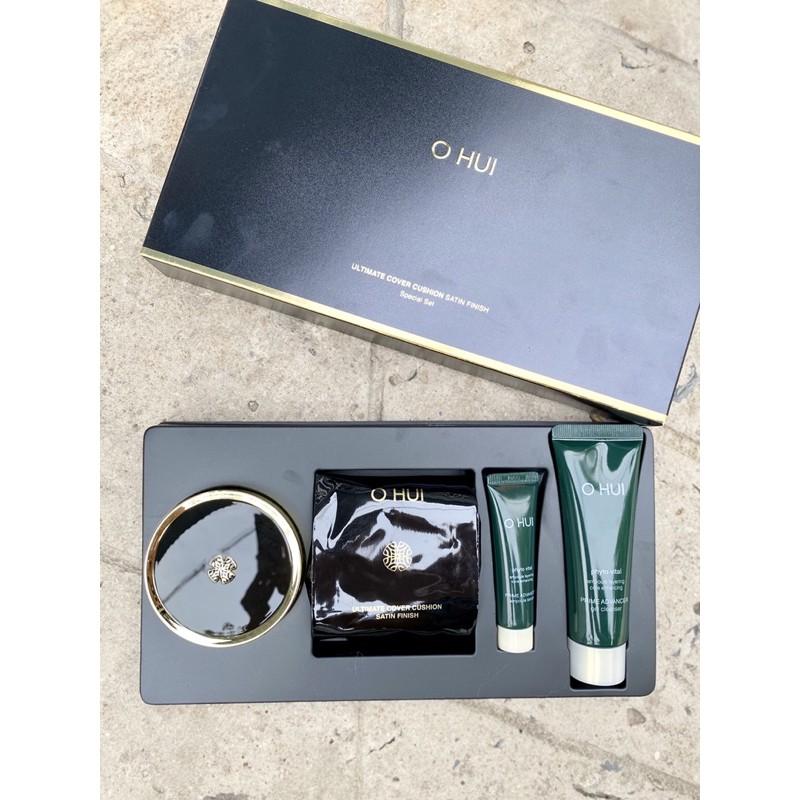 Siêu phẩm - Phấn nước Ohui Ultimate Cover Cushion Satin Finish SPF50+/ PA+++ | BigBuy360 - bigbuy360.vn