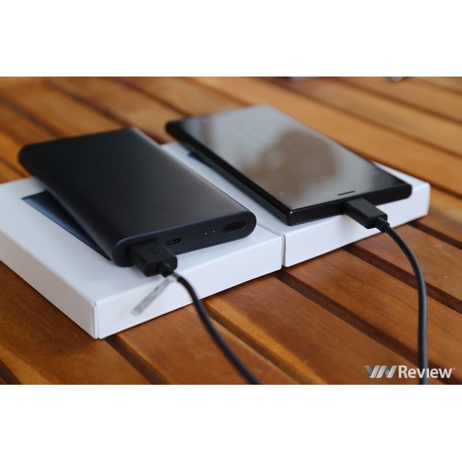 Pin Sạc Dự Phòng Mi Gen 2 10000Mah Có Sạc Nhanh Cho Các Thiết Bị Quick Charge 3.0