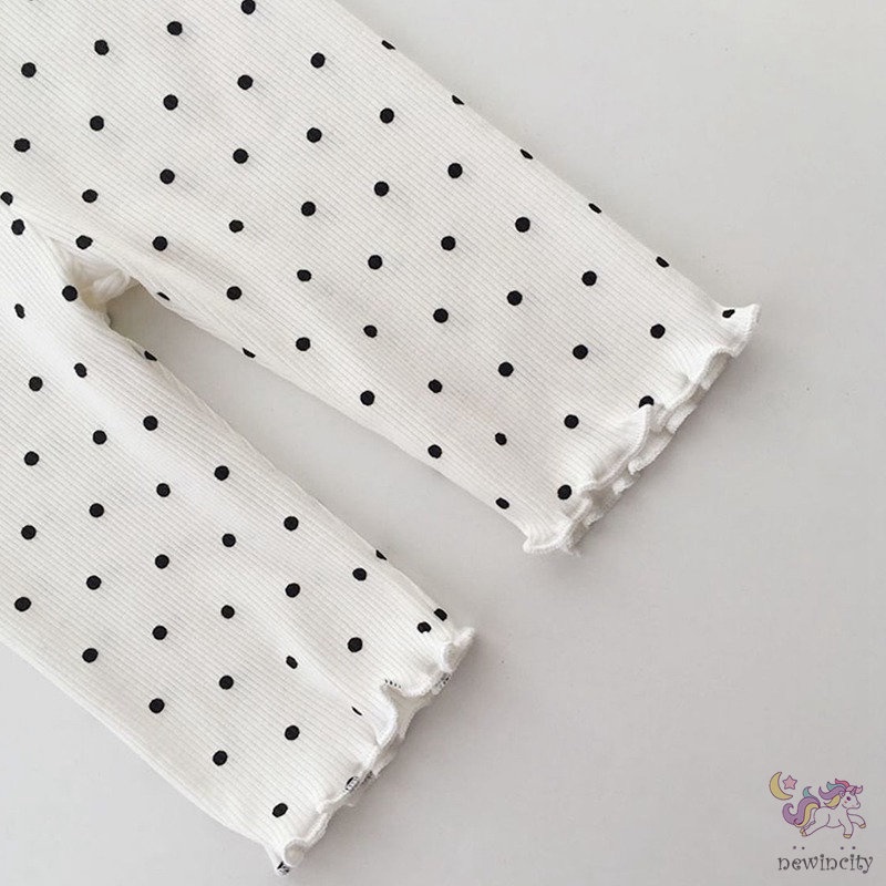 Set áo thun + quần dài họa tiết chấm bi phong cách Hàn Quốc dành cho bé gái