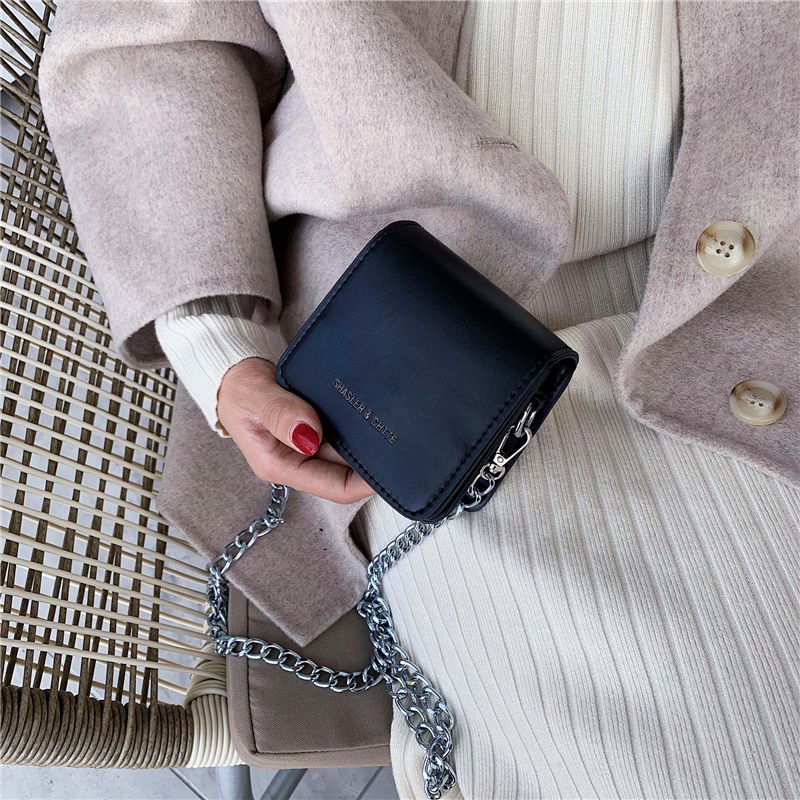 Túi đeo chéo mini dây xích thời trang dành cho nữ