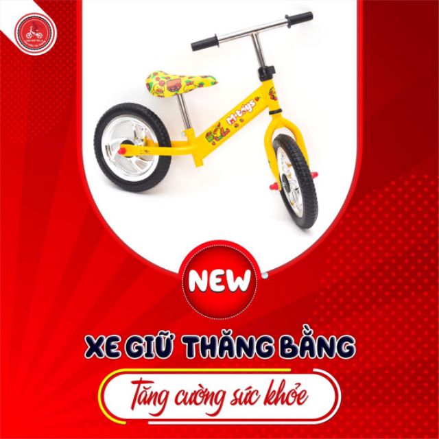 Xe thăng bằng cân bằng cho bé