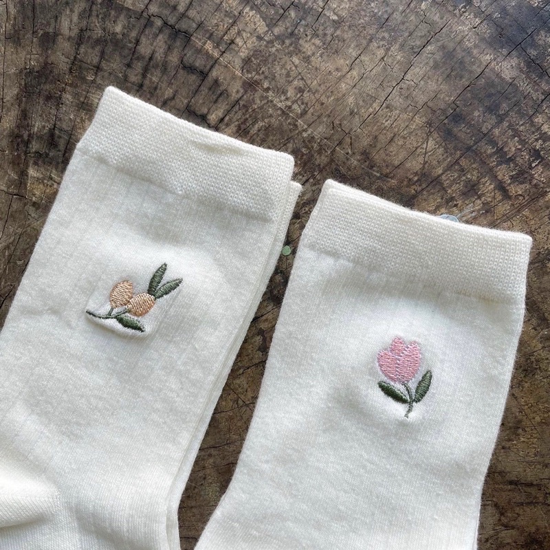 Tất - Vớ hình hoa + gấu thêu