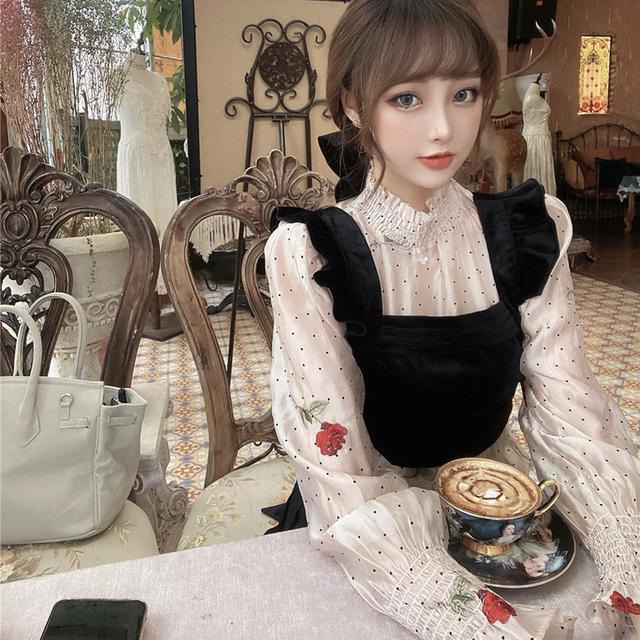 Áo kiểu tay dài họa tiết chấm bi/áo hai dây ôm sáng vừa vặn phong cách Pháp thời trang cho nữ