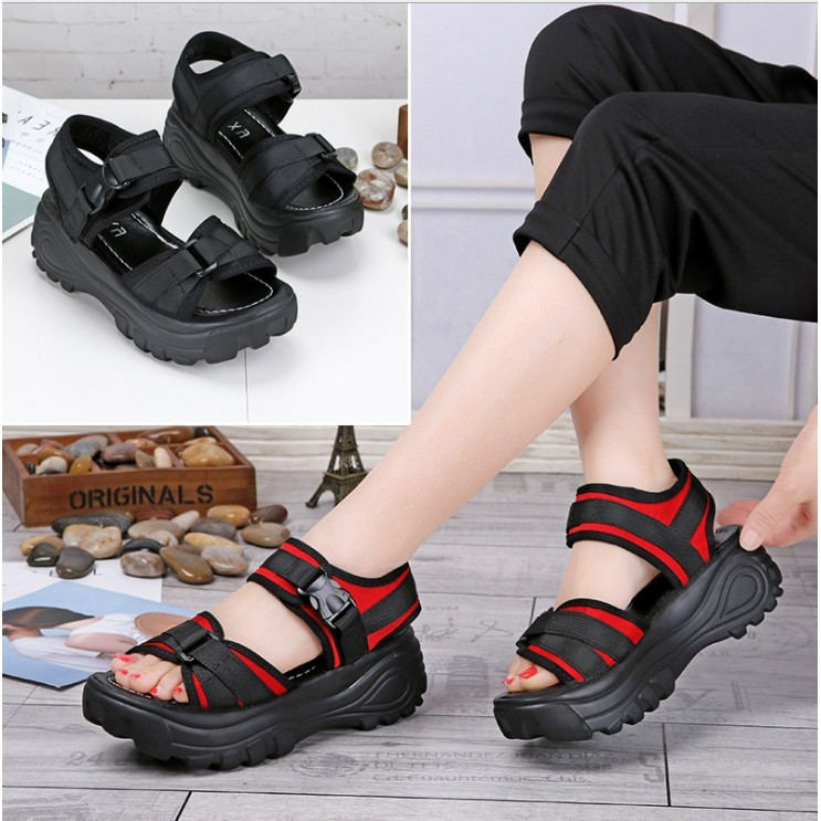 Sandal nữ Hàn Quốc đế bánh mì siêu nhẹ siêu êm màu đen đỏ