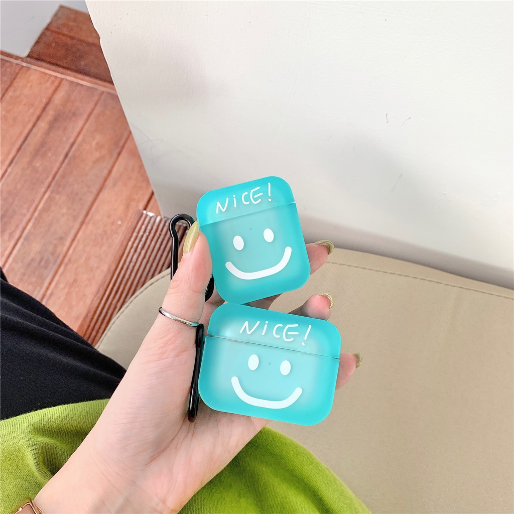 Ốp silicon hình mặt cười Nike cho iPhone AirPods Pro AirPods 1 AirPods 2 | BigBuy360 - bigbuy360.vn