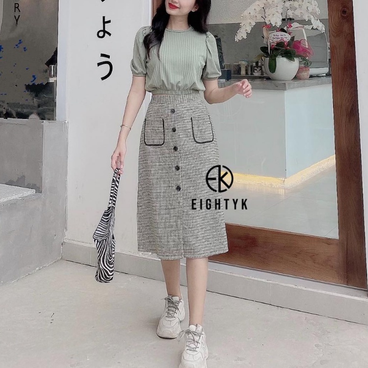 Chân Váy Midi Caro Xanh Mint Phối Nút