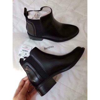Boot Bershka Size 38-39 thaothu