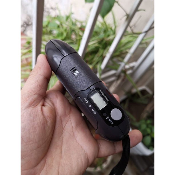 Máy ảnh film 35mm PnS Kodak Cameo thiết kế siêu độc