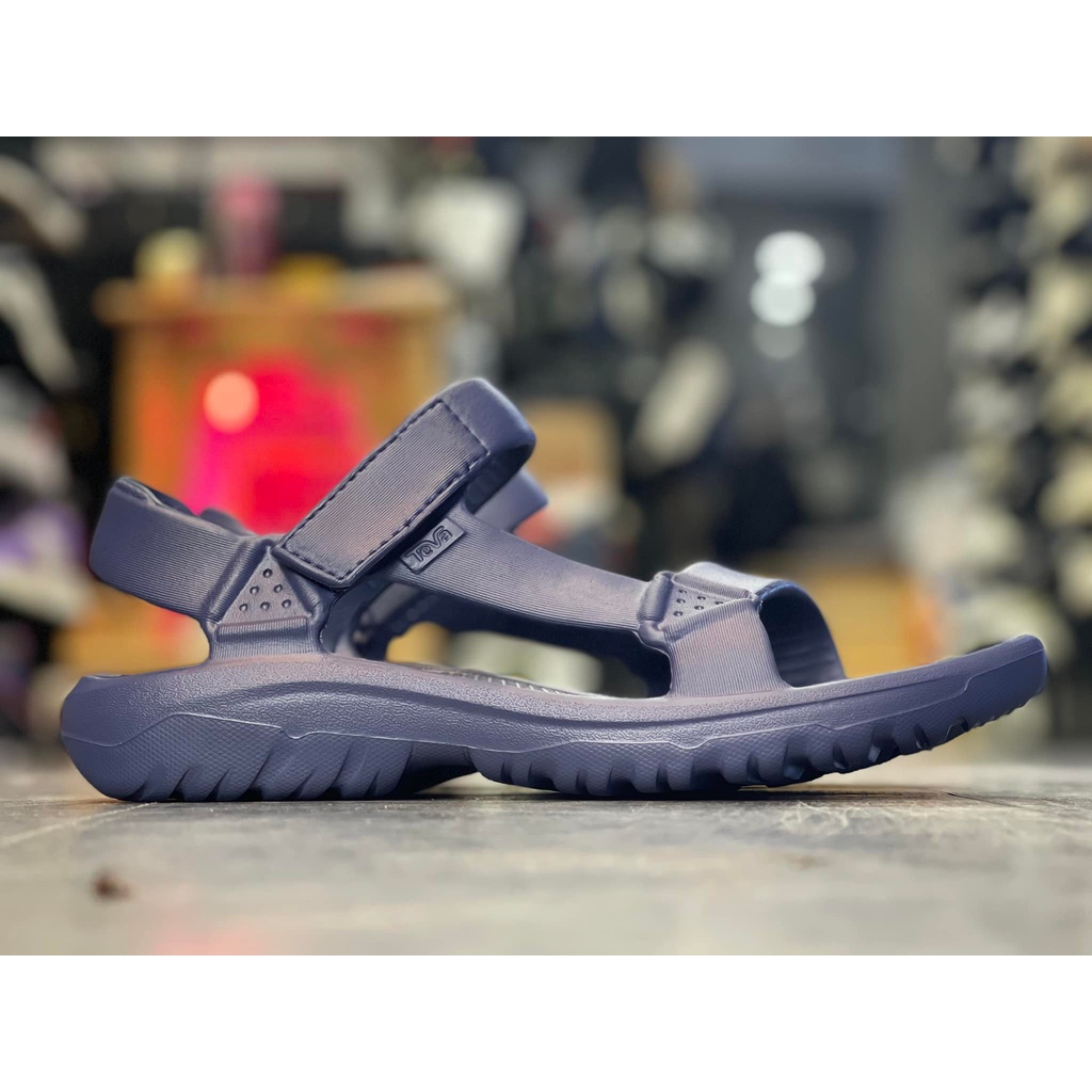 Sandal cao su đúc khối TEVA giá tốt nhất thị trường, sản phẩm ưu việt cho mùa mưa sắp tới