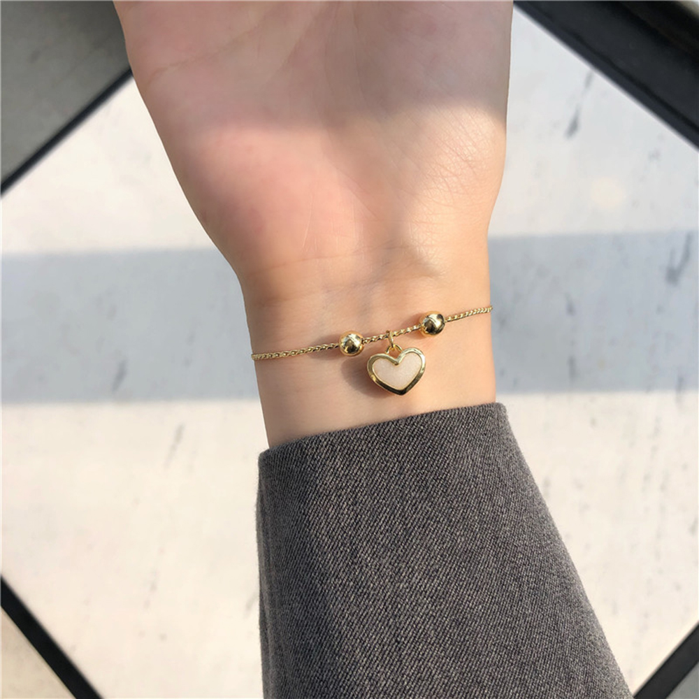 Vòng Tay Đính Hạt Ngọc Trai Trái Tim Phong Cách Hàn Quốc