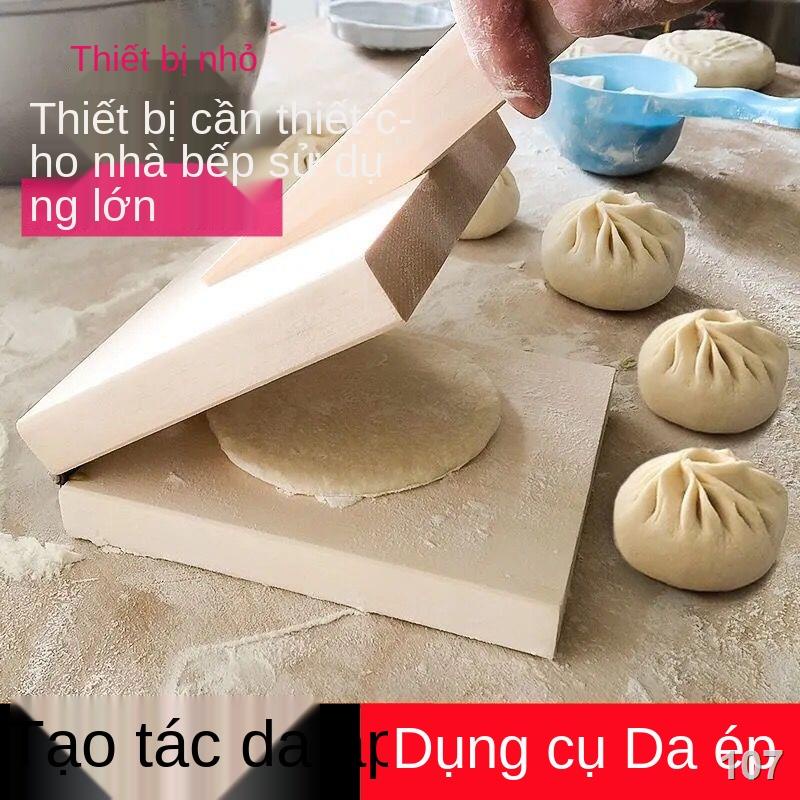 NGiấy gói bánh bao, hiện vật nhồi bột cán cỡ nhỏ, nhào bột làm bánh bao, giấy gói hấp, gói hấp bánh bao, nghệ nhân nhồi