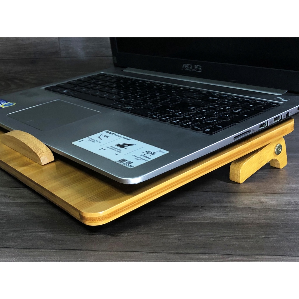 Giá đỡ Laptop gỗ điều chỉnh có tích hợp khe quạt tản nhiệt - Spa Laptop
