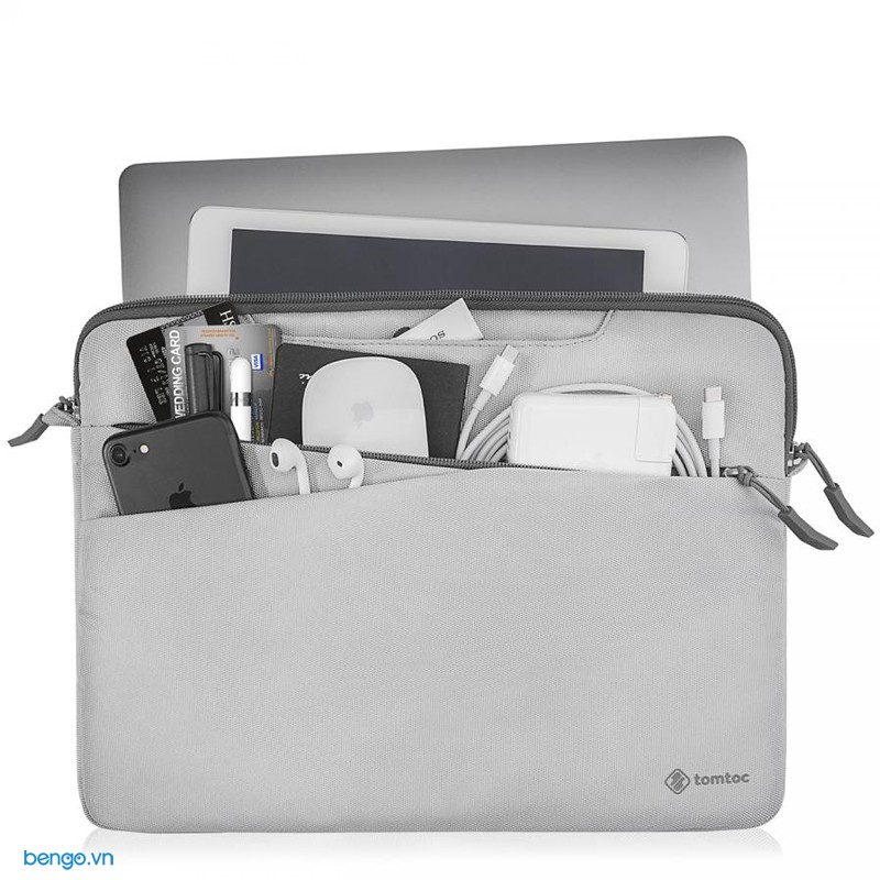 Túi xách chống sốc MacBook Pro 15” TOMTOC (USA) Messenger Bags