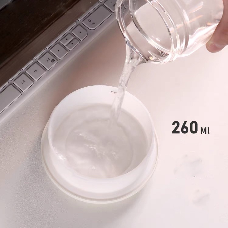 Máy Phun Sương Làm Ẩm Không Khí 260ML Hình Phi Hành Gia Có Đèn