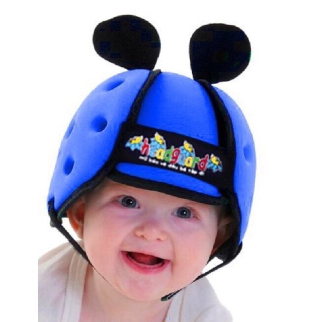Mũ nón tập đi bảo vệ đầu bé khỏi nguy hiểm