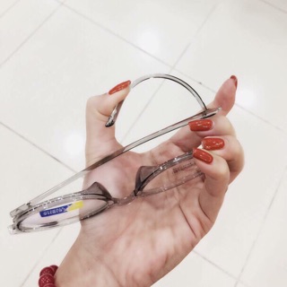 Kính Cận mắt mèo + mắt cận