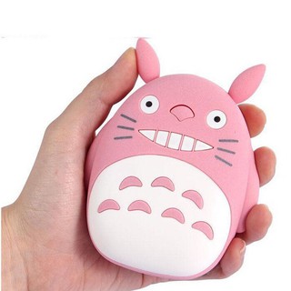 Sạc dự phòng mini hình Totoro màu hồng