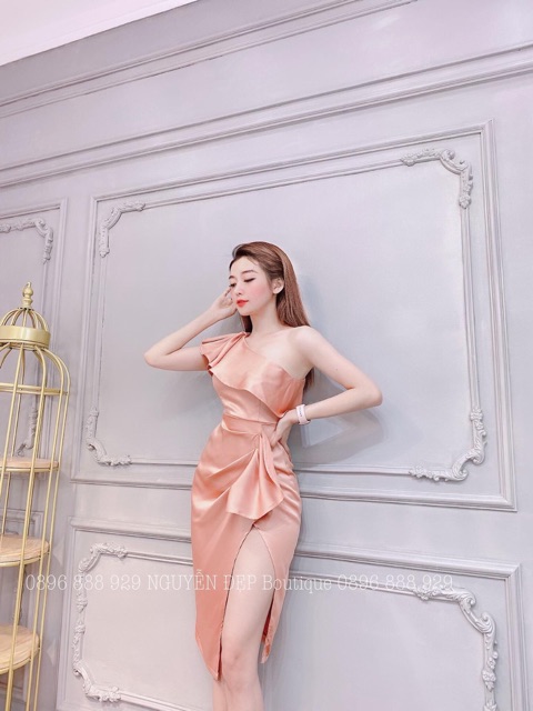 Đầm body lệch vai xẻ đùi | BigBuy360 - bigbuy360.vn
