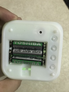 Đồng hồ báo thức đèn LED để bàn