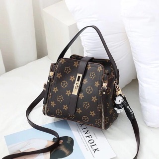 Túi LV khoá sườn
