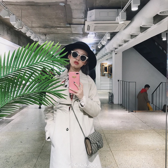 Kính siêu cute