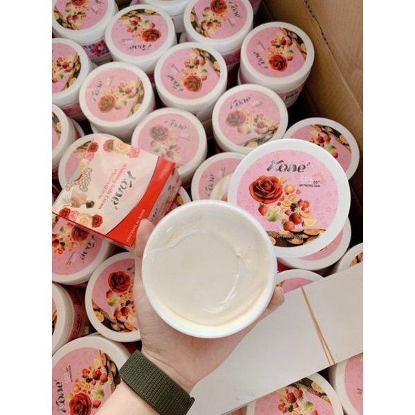 Kem body trắng da Kone