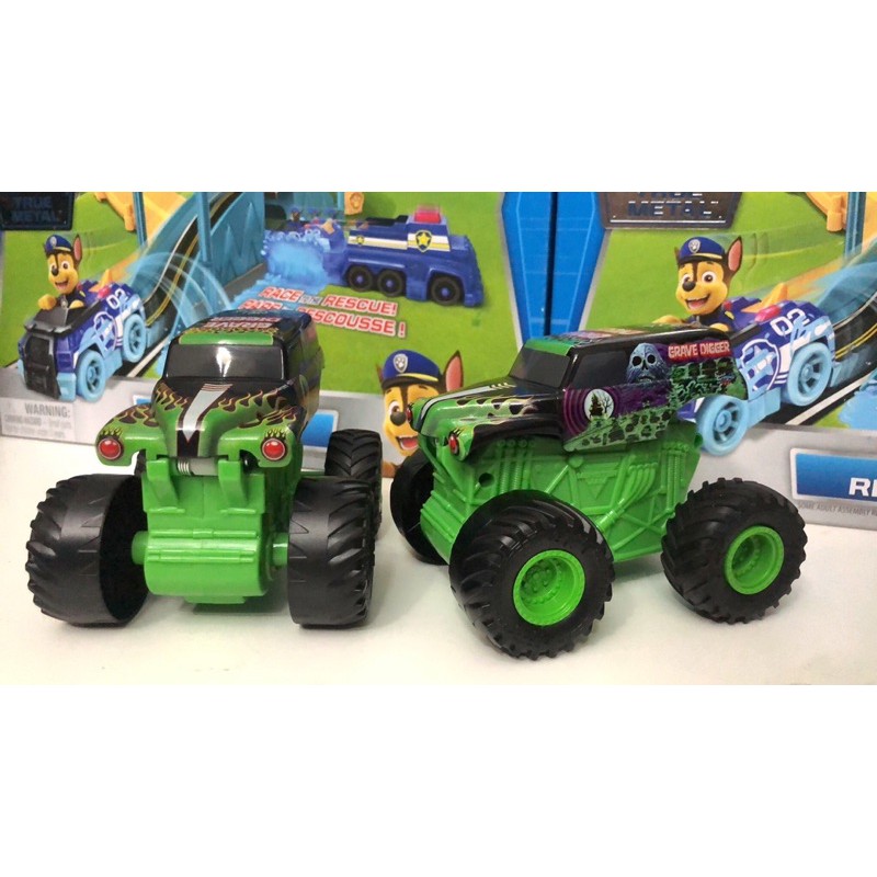 Xe Monster Jam lộn nhào Click and Flip 1:43