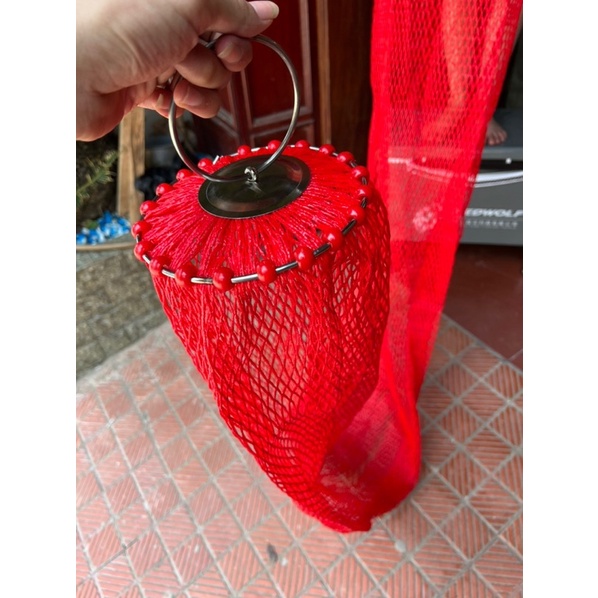 Rọng đựng cá Redwolf đỏ chuyên săn hàng