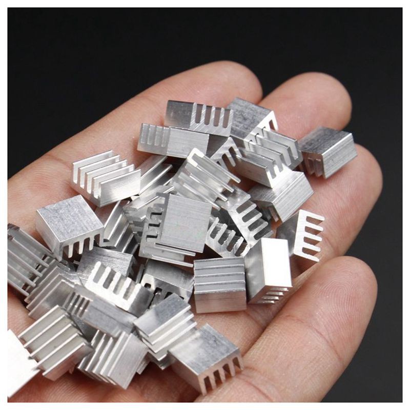 Bộ 50 linh kiện tản nhiệt nhôm mini 9 * 9 * 5mm cho chip IC LED Chipset