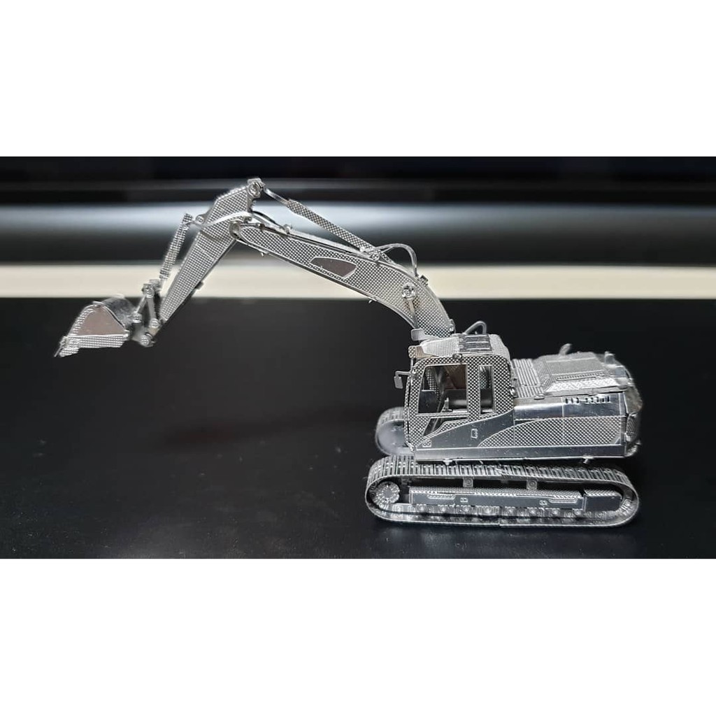Mô Hình Lắp Ghép 3D Kim Loại Tự Ráp Máy Xúc - Chưa Lắp