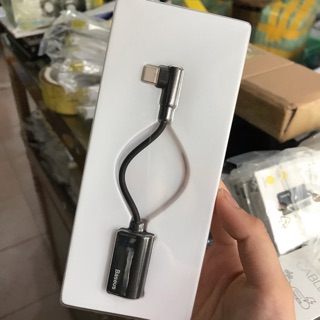 Cáo chuyển tai nghe type C ra 3.5 + type C vừa nghe vừa sạc Baseus L45