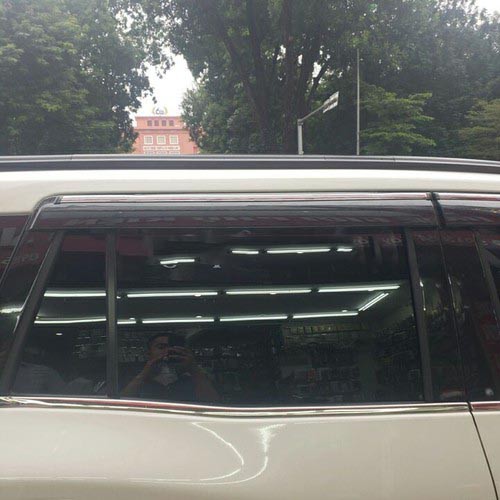 Vè che mưa chỉ mạ Crom NISSAN TERRA .
