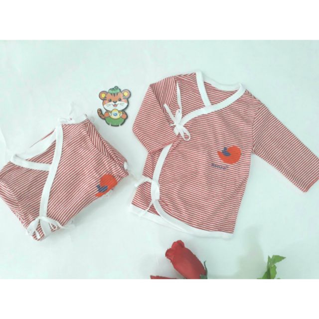 Áo hột gà cho bé từ 0-6 tháng