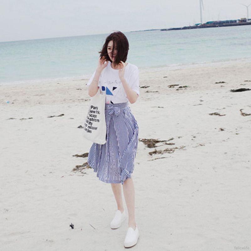 Set áo thun cổ tròn tay ngắn + chân váy sọc xanh thời trang cho nữ