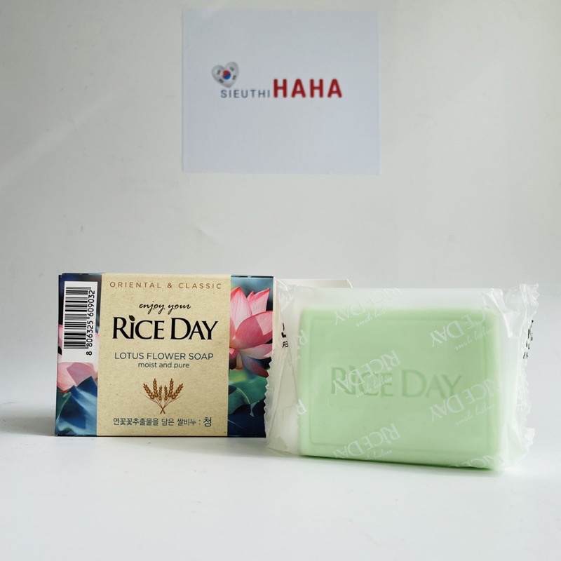 Xà phòng hoa sen hàn quốc DƯỠNG ẨM LOTUS FLOWER SOAP RICEDAY 100g