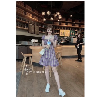 Váy cổ vuông kẻ tím đuôi cá tím