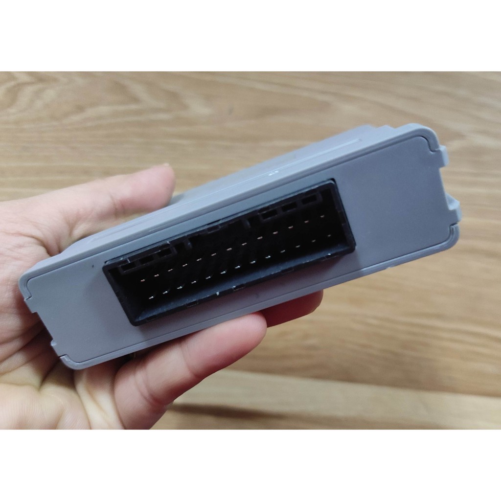 Modul tự động lên xuống kính, auto 1 chạm, chống kẹt của xe Elantra đời 2016 - 2023hàng THP