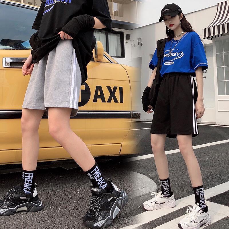 Quần short nam nữ , quần đùi chất da cá dày đẹp dáng kẻ sọc