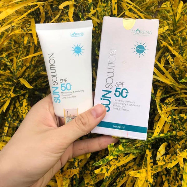 KEM CHỐNG NẮNG HUYỀN PHI MORENA SPF 50+ DƯỠNG ẨM TRẮNG DA MỊN MÀNG