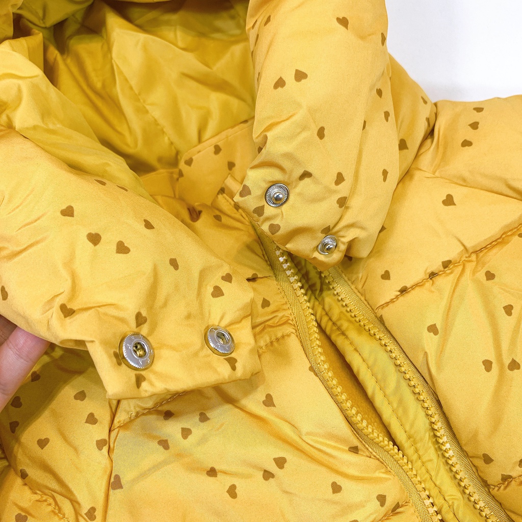 Áo khoác phao bông cừu cho bé trai bé gái Za.ra vàng tam giác nhí cá tính Nga Fish  A1K19V5