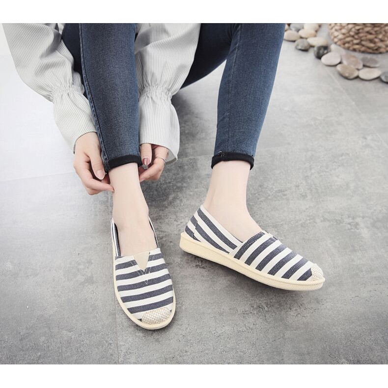 Giày lười vải đế cao su phối màu trẻ trung_G032 | BigBuy360 - bigbuy360.vn