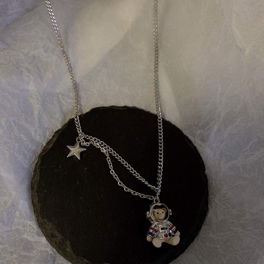 Vòng cổ Thép Titan Mặt Hình Gấu Phi Hành Gia Phong Cách Xuân Thu