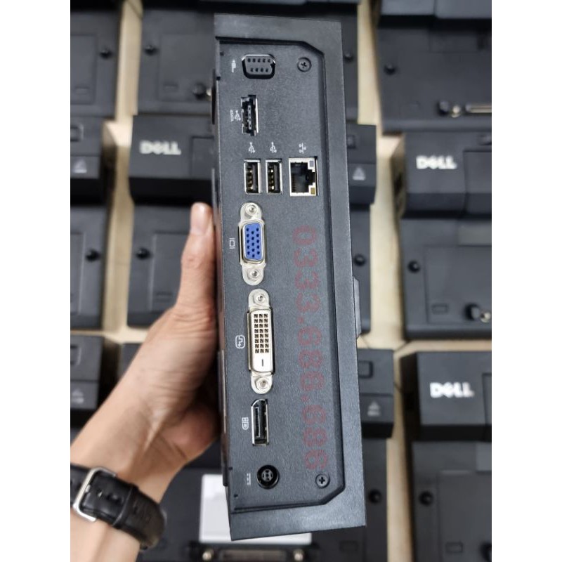 Docking Dell Pr03x biến laptop của bạn thành máy để bàn, bởi Dock cho phép kết nối nhiều giao tiếp