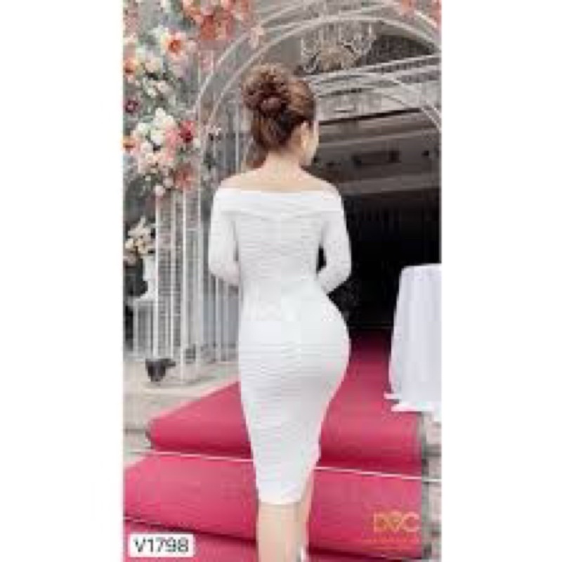 Thanh lý váy trễ vai xoắn ngực ôm body