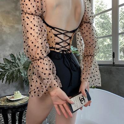 Áo bơi nữ mẫu mới 2020 thời trang cổ tích phạm vi che bụng mỏng dài tay sexy điểm sóng liền thân nóng tắm đồ bơi